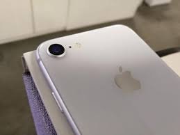 Apple iPhone 8 – 64GB – Silver (Grade A)